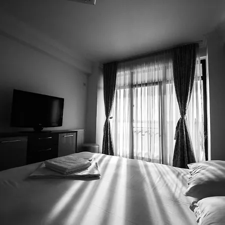 Solid דירה מאמאיה